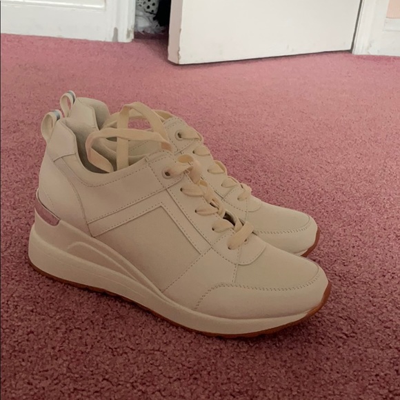 Yolanda Zula sneaker wedges - Picture 1 of 7